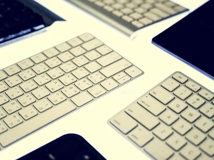 Klawiatury laptopowe: Rodzaje, funkcje i porady wyboru najlepszej