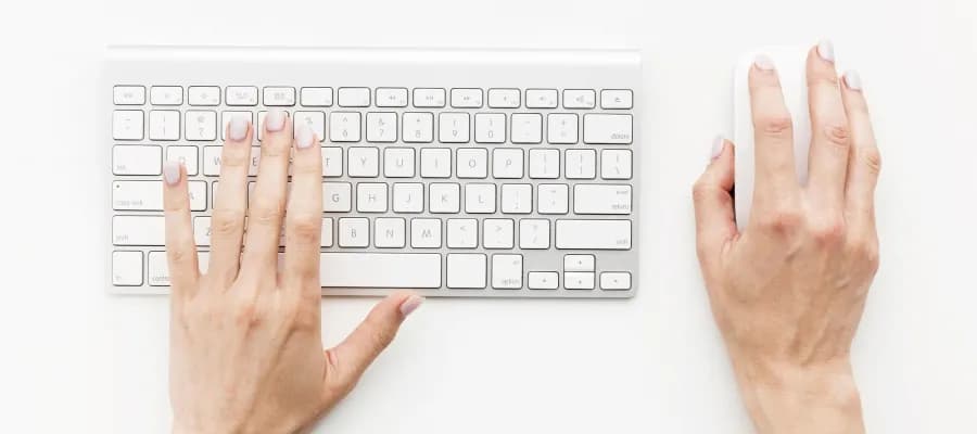 Jaki rodzaj klawiatury bezprzewodowej wybrać? Kompletny poradnik pełen cennych wskazówek